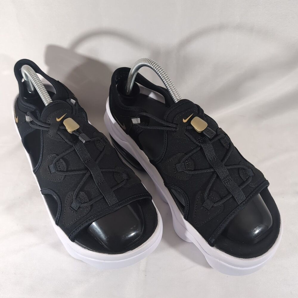 Nike Air Max Koko Platform Sandals Women's Size 11 Black/White/Gold CW9705-001 - Picture 2 of 9